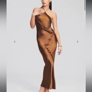 Cognac sold out retrofete dress XS.